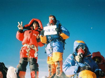 Josu Feijoo en la cima del Everest