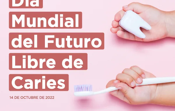 Fotos con el cartel del día Mundial Futuro Libre de Caries 