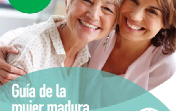 Foto de la portada de guia de la mujer madura con dos mujeres adultas