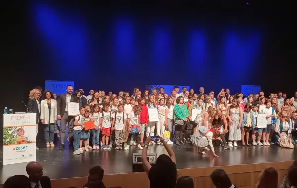 Foto de los galardonados de los Premios Vida Sana 2023
