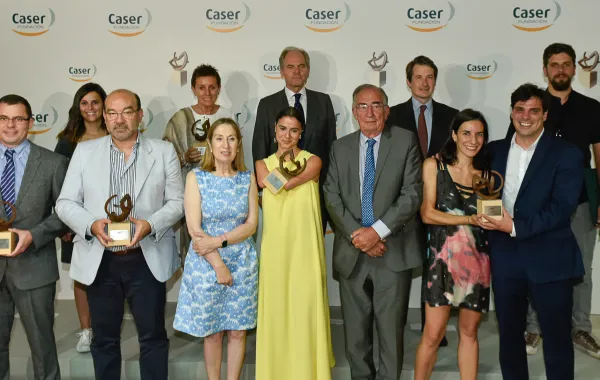 Foto de familia de los Premiados de la VIII Edición de los Premios Dependencia y Sociedad