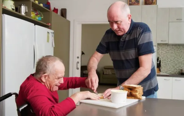 Acceso a viviendas digas y a unos cuidados de calidad entre las demandas de la Plataforma de Mayores y Pensionistas