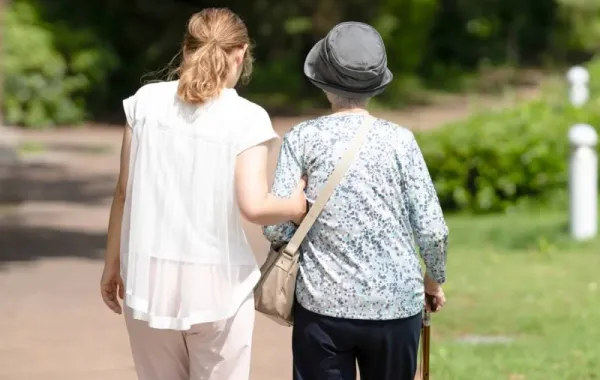 El envejecimiento de la población se traduce en una mayor demanda de servicios sociosanitarios