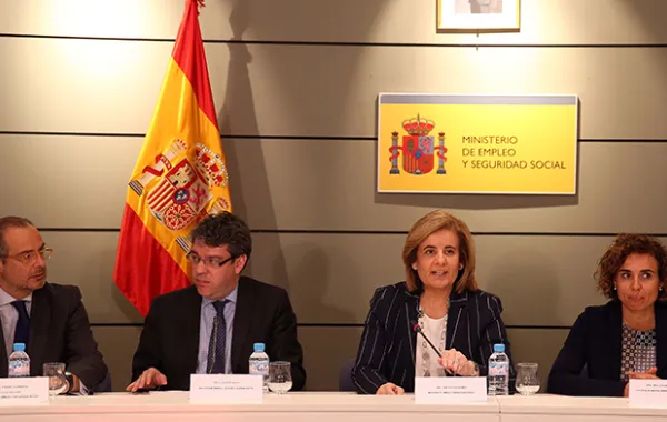 Foto de Fátima Báñez 